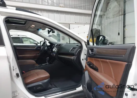 2017 Subaru Outback 2.5I Touring z USA, uszkodzony, nr VIN 4S4BSATC8H3312829